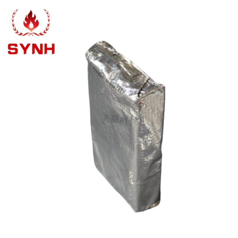 Fireproof wrapped thermal insulation cotton roll blanket high temperature resistant fireproof cotton rock wool insulation thermal insulation fire-resistant insulation material manufacturer