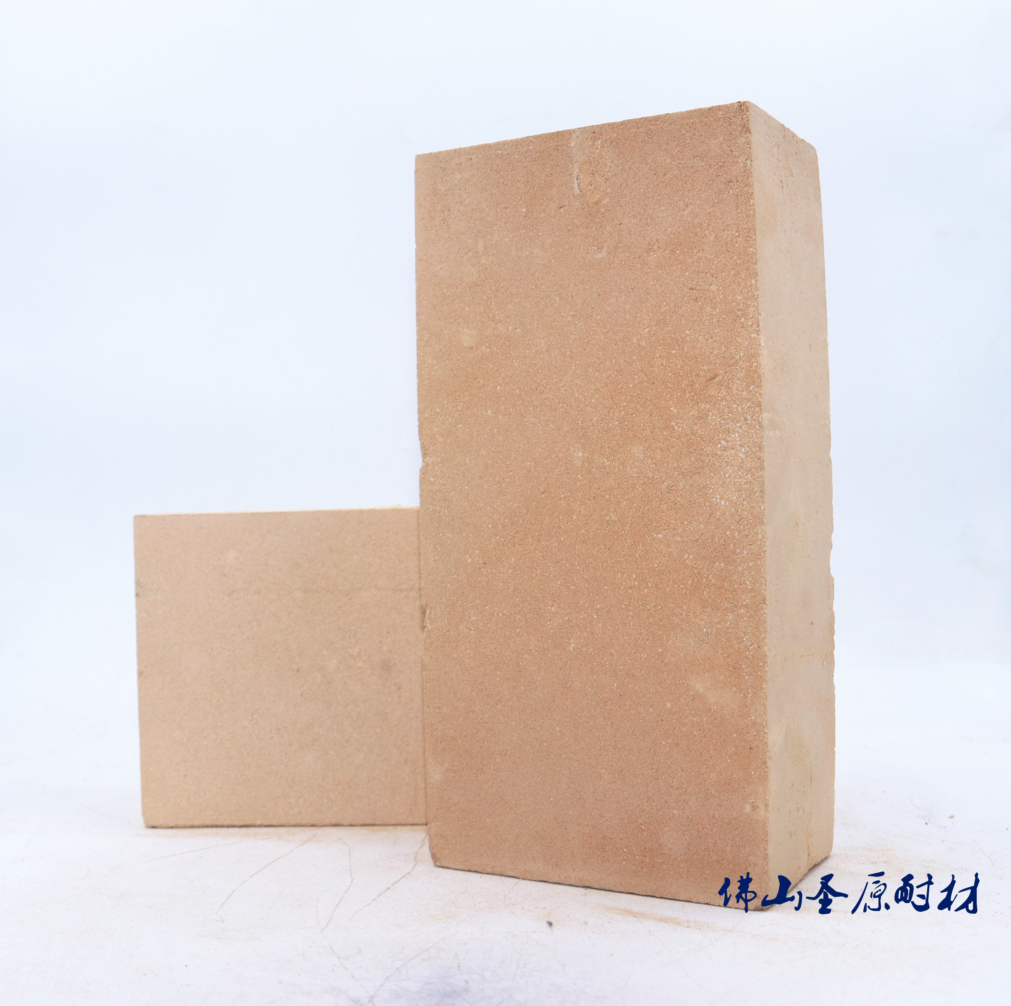 Floating bead insulation brick knife brick