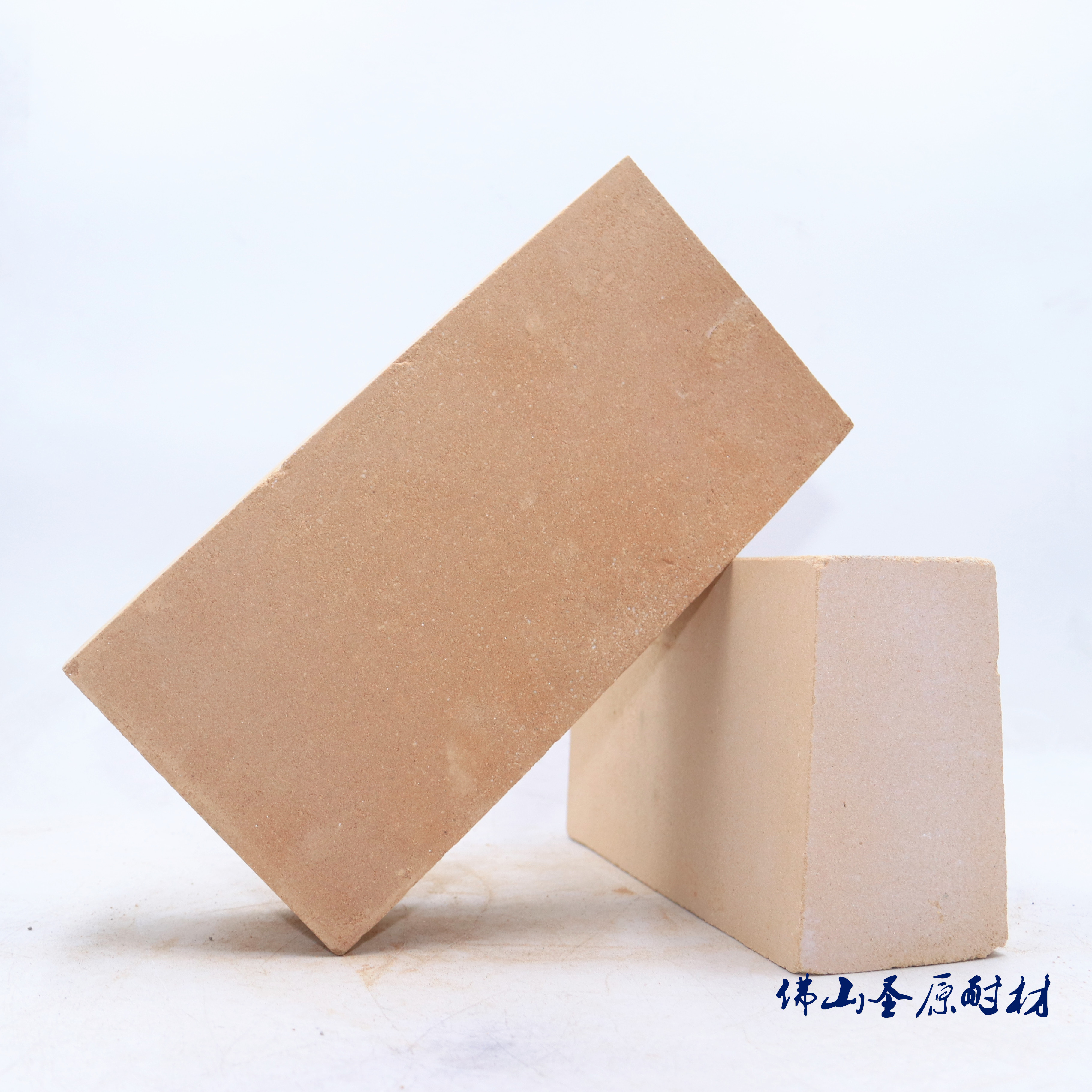 Floating bead insulation brick knife brick