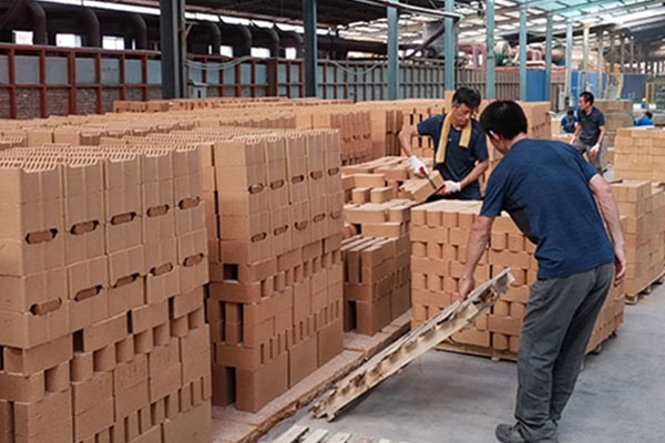 How to use "eyesight" to simply distinguish the quality of refractory bricks!
